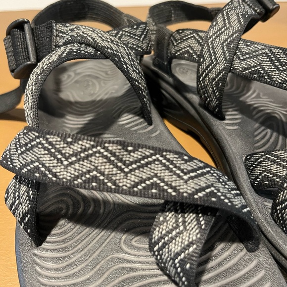 Chaco Women's Sandals Black Size 8 - Picture 4 of 12